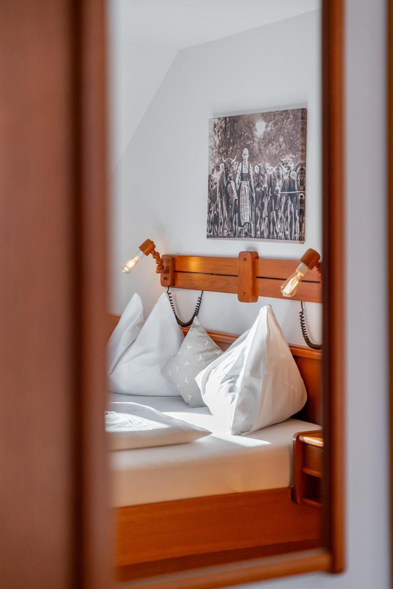 Hotel Gasthof Post บรุค อันแดร์ โกรสส์กลอคเนอร์ชตราสเซอ ภายนอก รูปภาพ