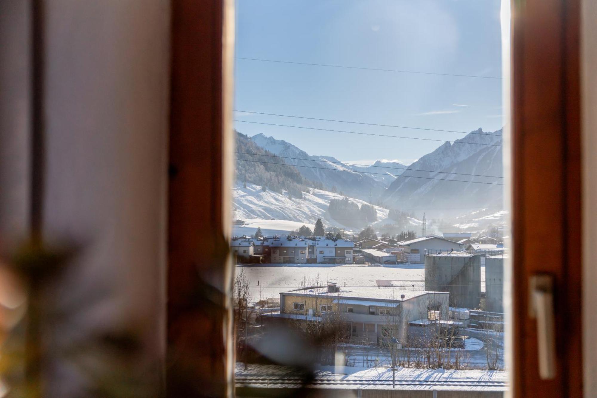 Hotel Gasthof Post บรุค อันแดร์ โกรสส์กลอคเนอร์ชตราสเซอ ภายนอก รูปภาพ
