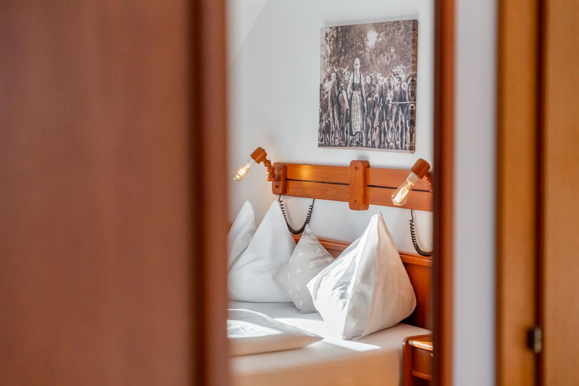 Hotel Gasthof Post บรุค อันแดร์ โกรสส์กลอคเนอร์ชตราสเซอ ภายนอก รูปภาพ