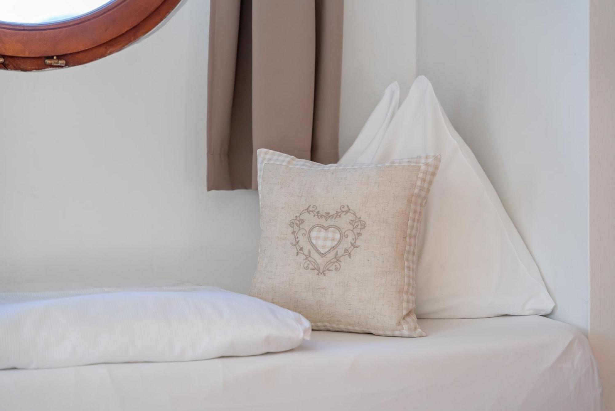 Hotel Gasthof Post บรุค อันแดร์ โกรสส์กลอคเนอร์ชตราสเซอ ภายนอก รูปภาพ