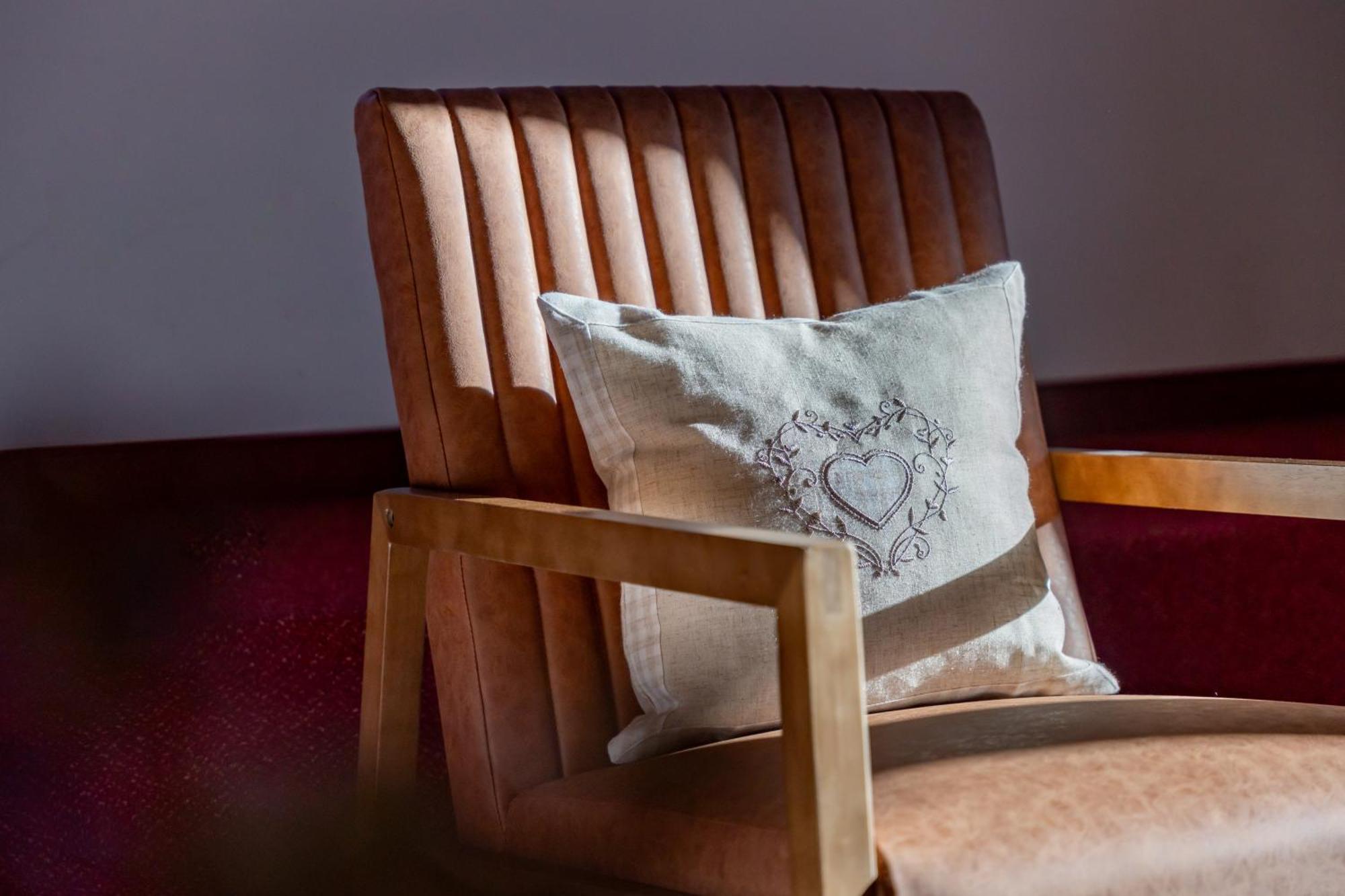 Hotel Gasthof Post บรุค อันแดร์ โกรสส์กลอคเนอร์ชตราสเซอ ภายนอก รูปภาพ