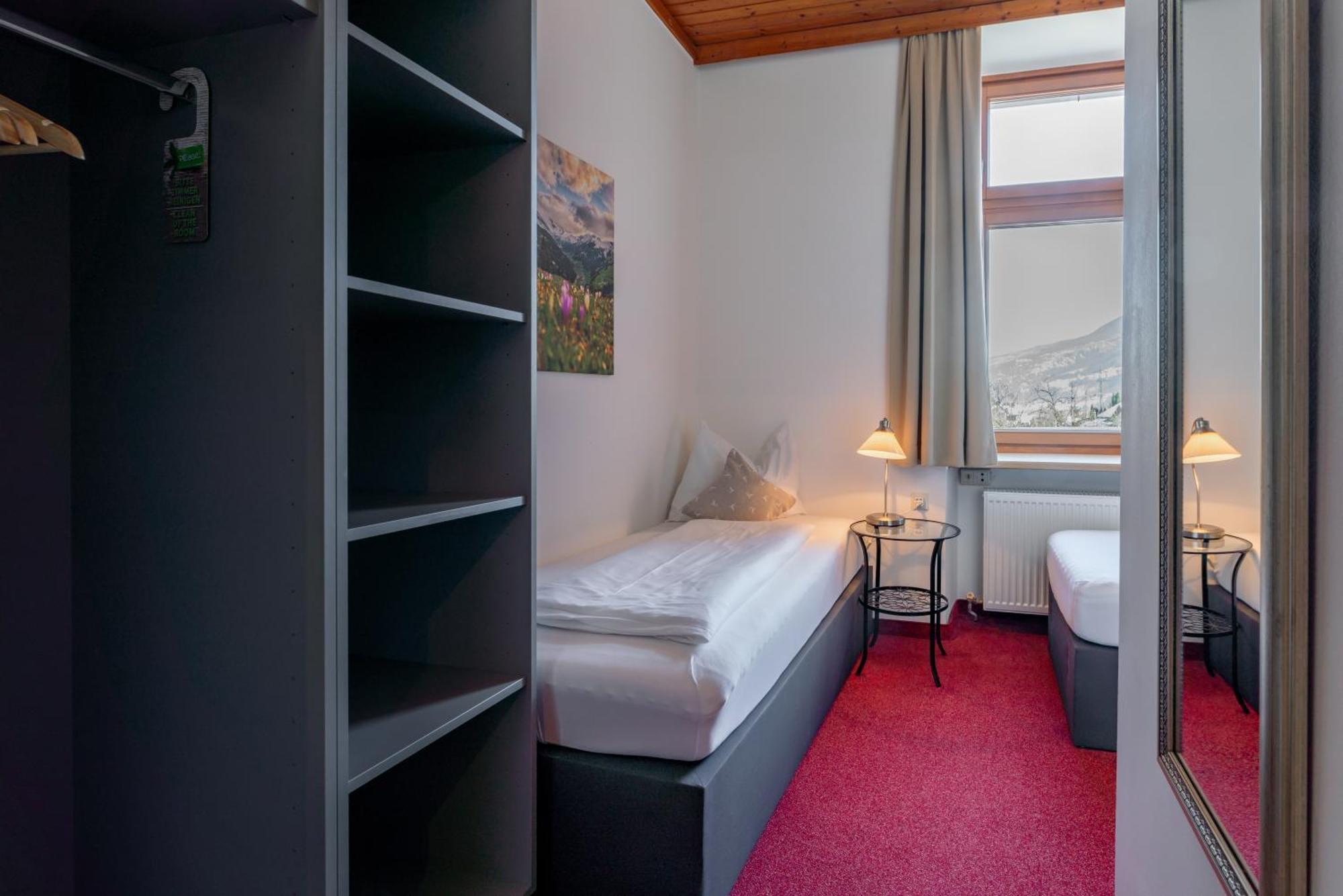 Hotel Gasthof Post บรุค อันแดร์ โกรสส์กลอคเนอร์ชตราสเซอ ภายนอก รูปภาพ